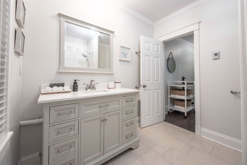 Photo of Bathroom in Quidi Vidi