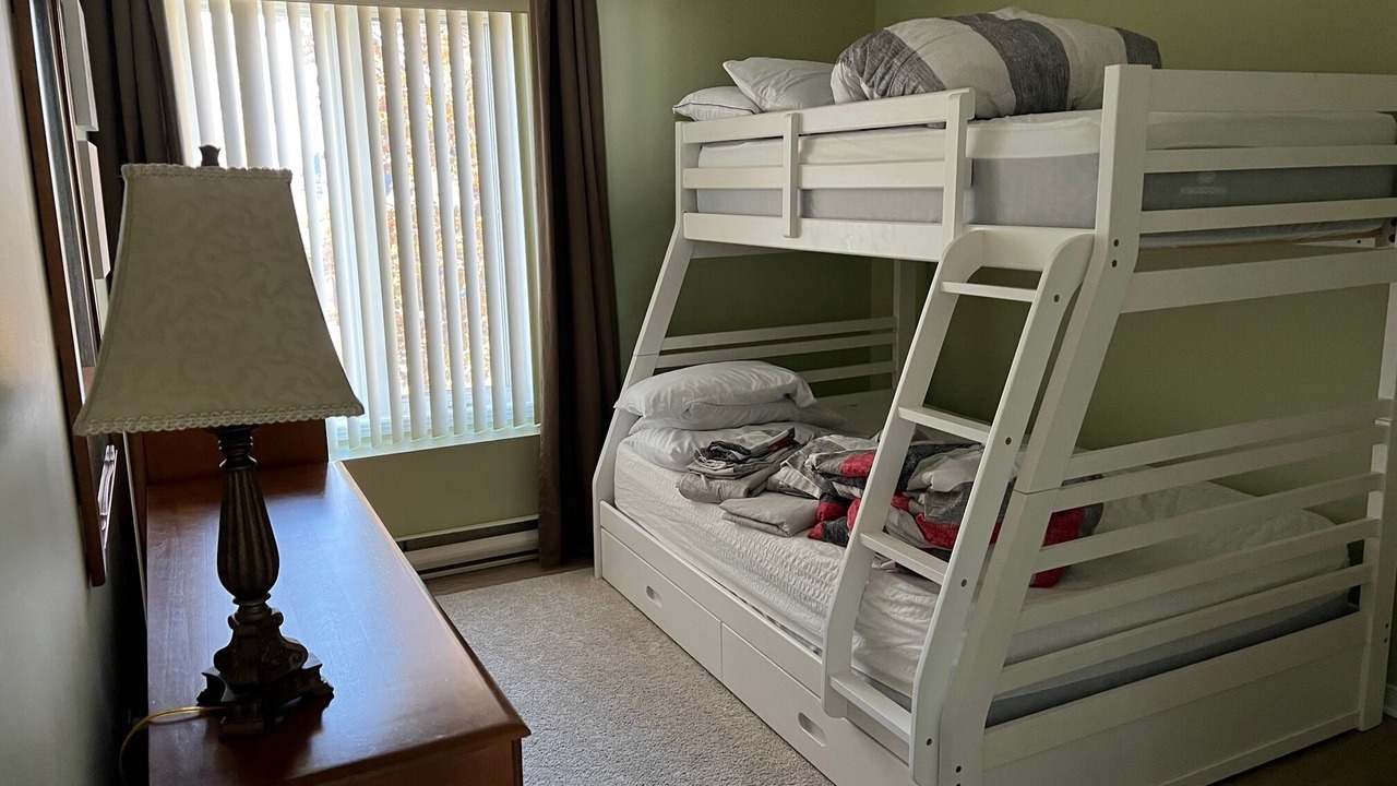 Photo of Bedroom in Sainte-Anne-de-Bellevue