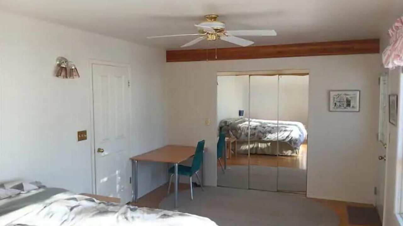 Photo of Bedroom in Division No. 11