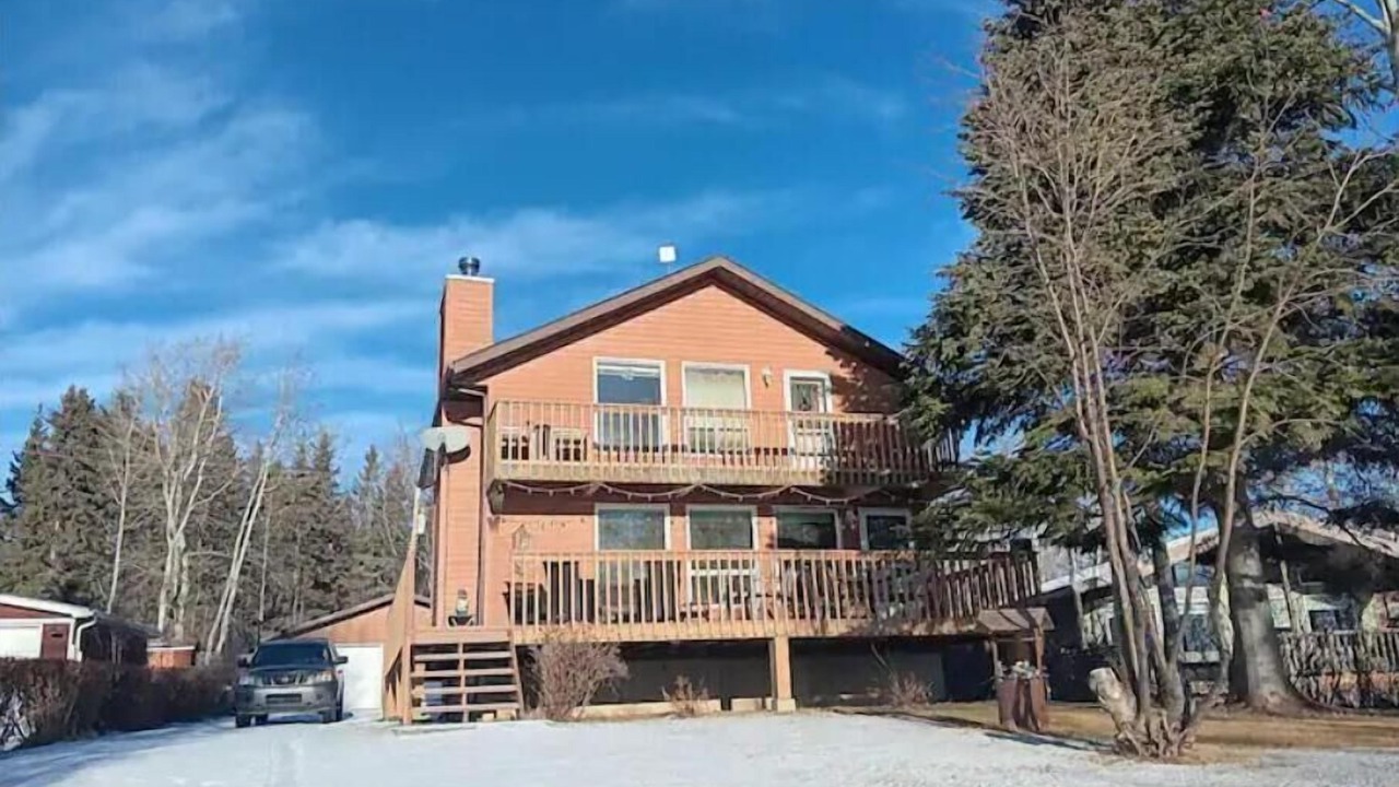 Photo of Outdoor in Division No. 11