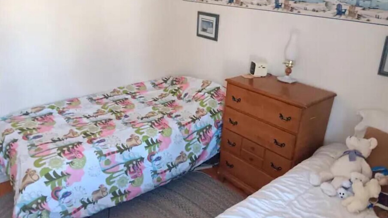 Photo of Bedroom in Division No. 11