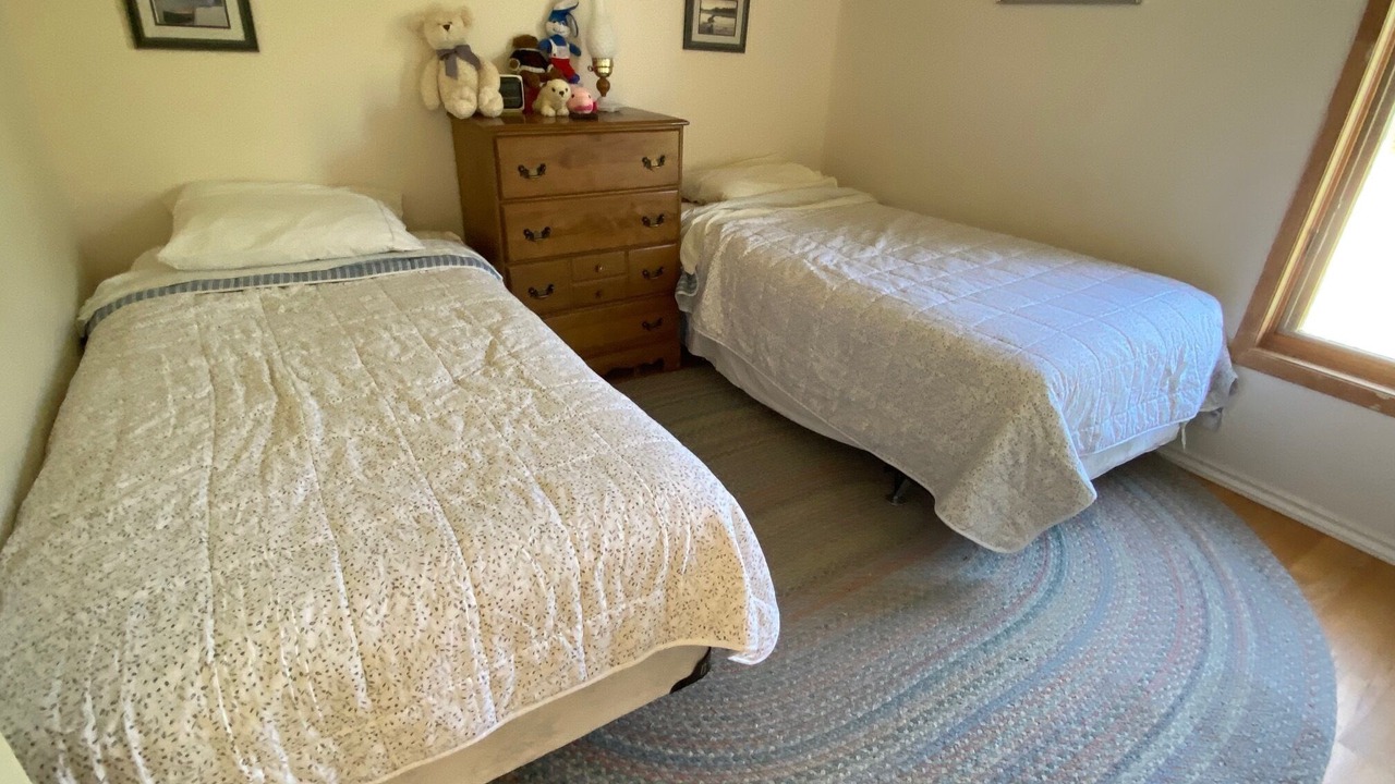 Photo of Bedroom in Division No. 11