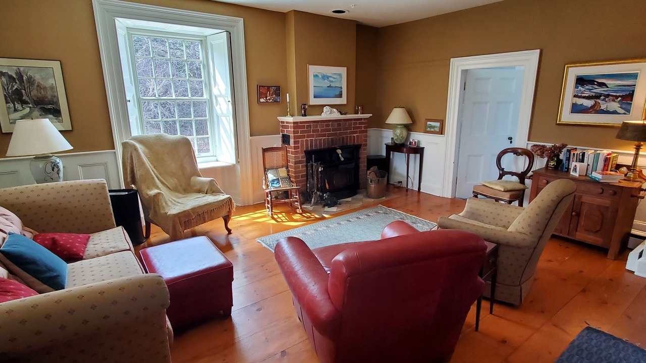Photo of Livingroom in Beckwith