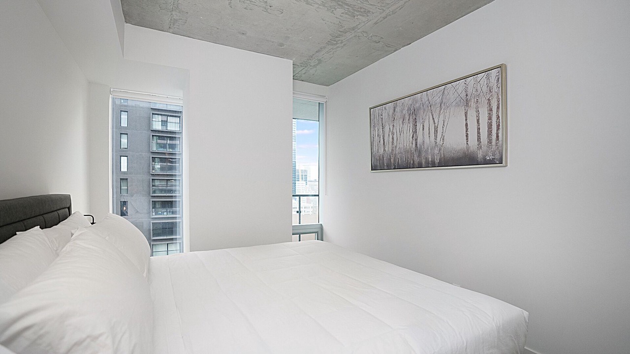 Photo of Bedroom in Quartier des Spectacles