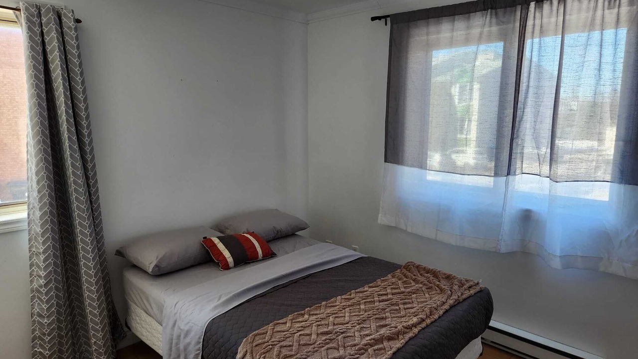 Photo of Bedroom in Lachenaie