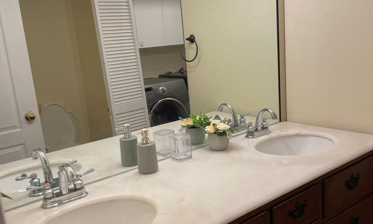 Photo of Bathroom in Lachenaie