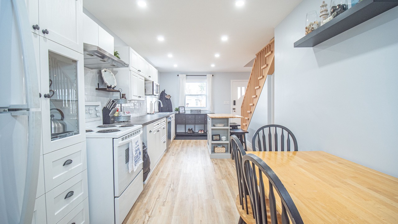 Photo of Kitchen in Kincardine