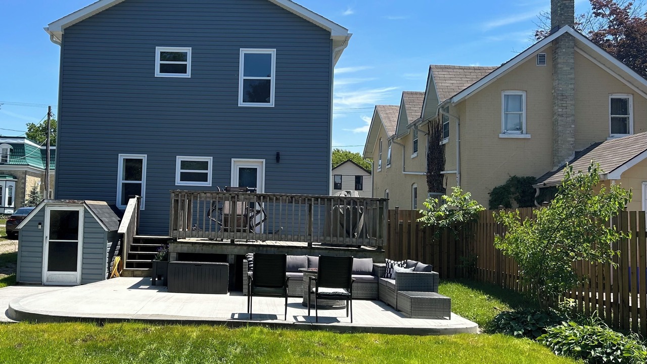 Photo of Patio Balcony in Kincardine