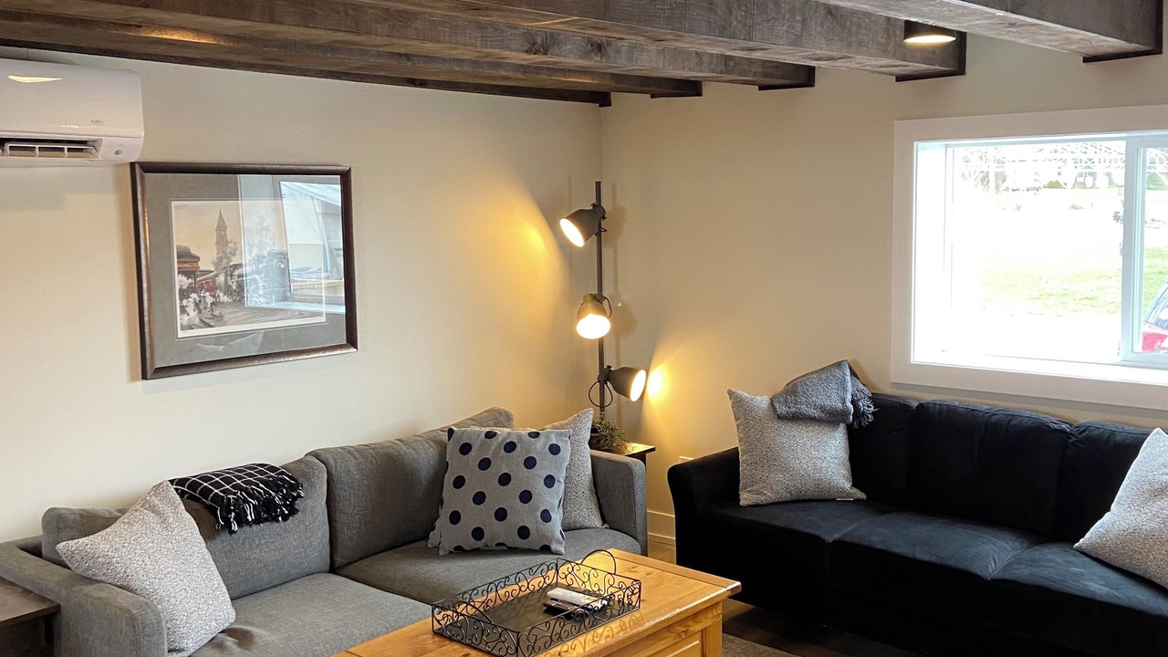 Photo of Livingroom in Beamsville