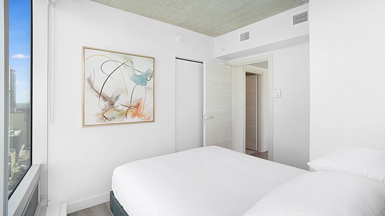 Photo of Bedroom in Quartier des Spectacles