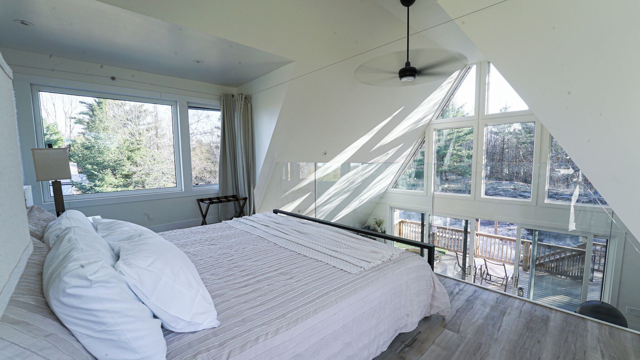 Photo of Bedroom in MacTier