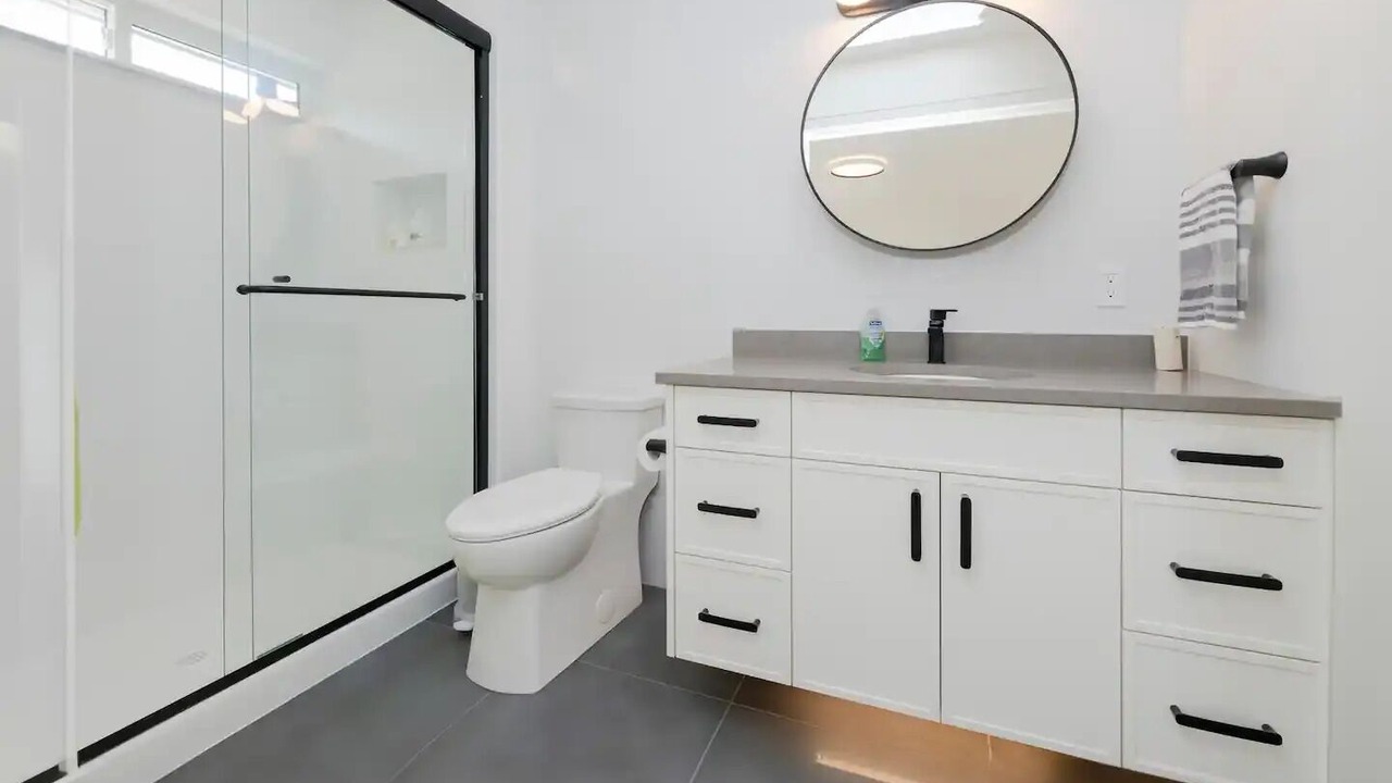 Photo of Bathroom in Halfmoon Bay