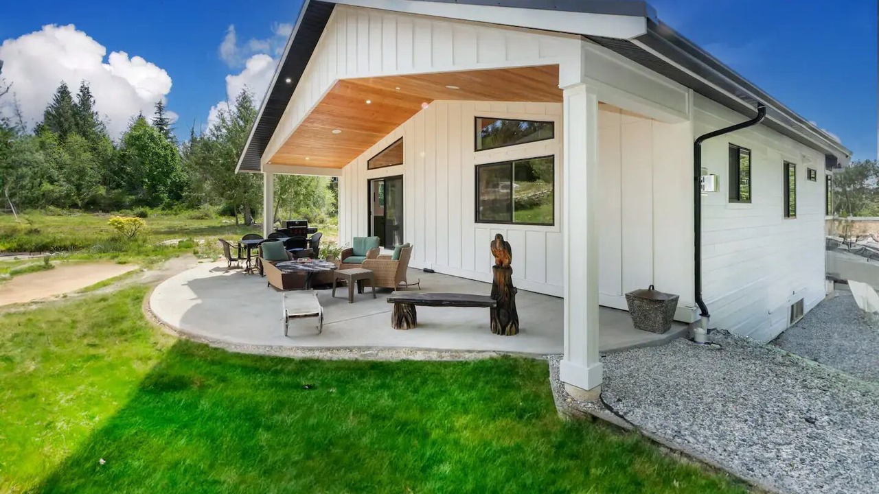 Photo of Outdoor in Halfmoon Bay