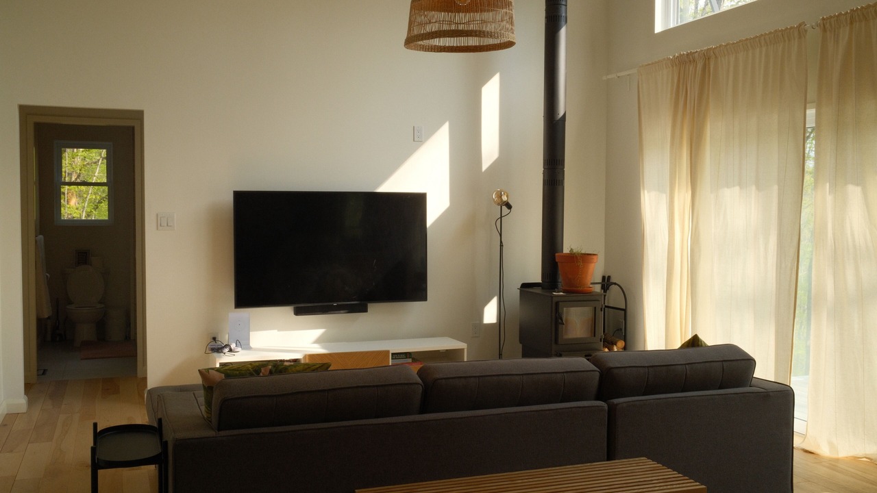 Photo of Livingroom in Algonquin Highlands