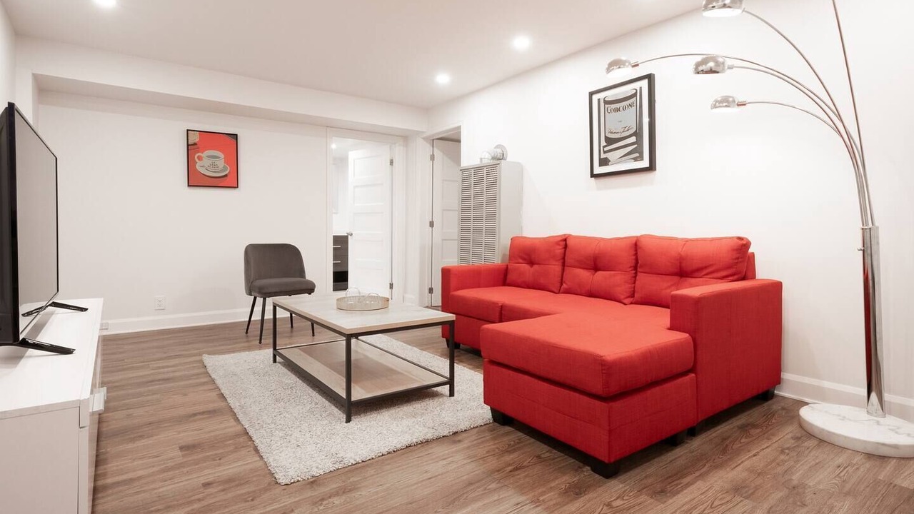 Photo of Livingroom in Brossard