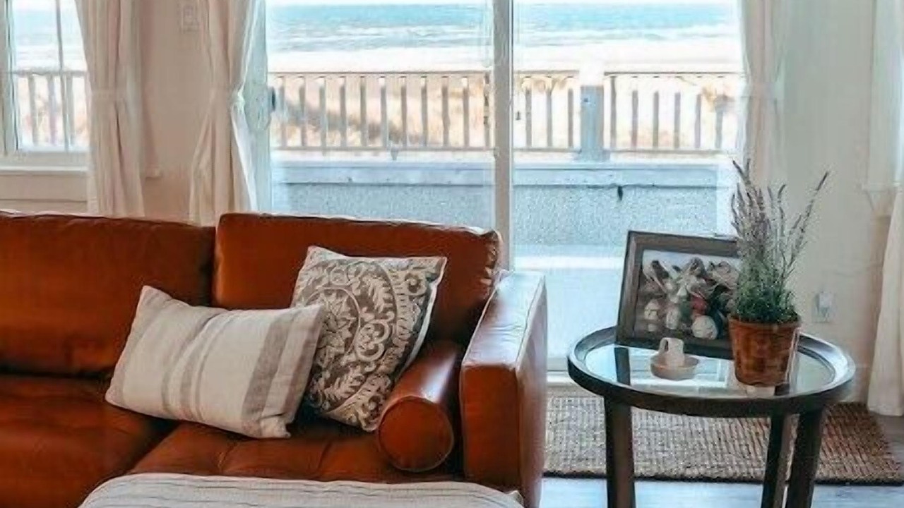 Photo of Livingroom in Port Maitland
