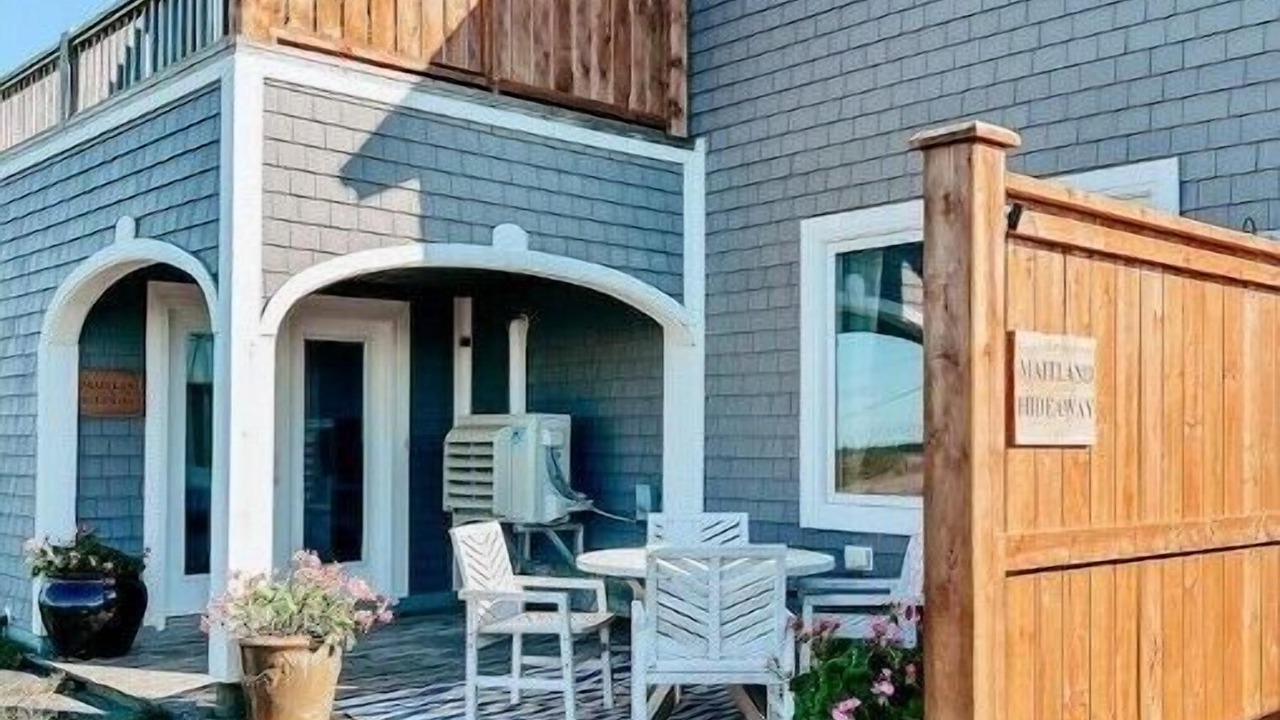 Photo of Outdoor in Port Maitland