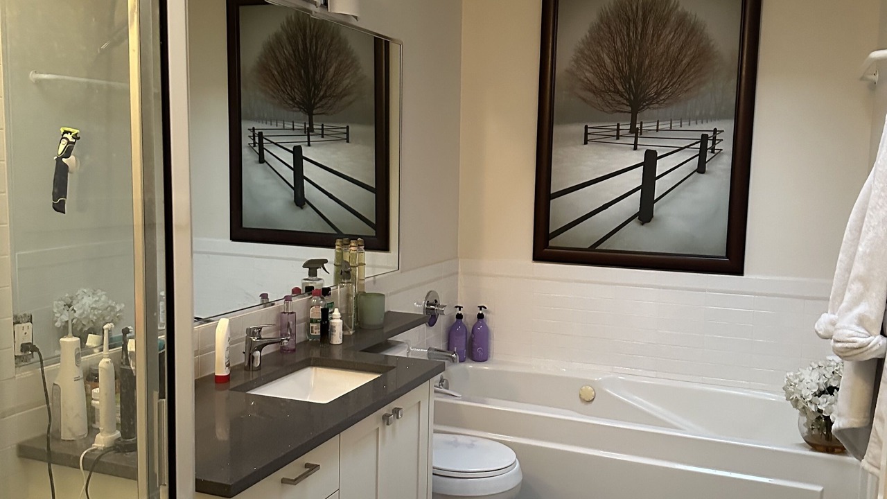 Photo of Bathroom in Connaught