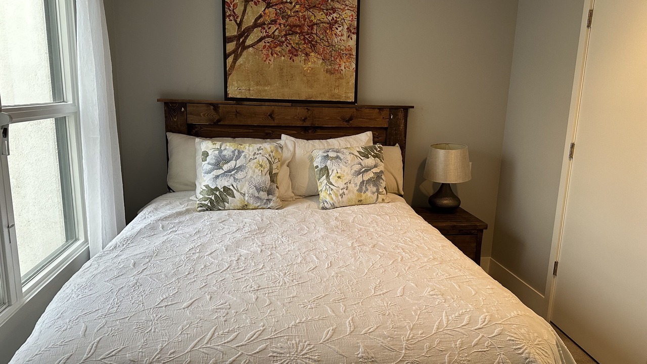 Photo of Bedroom in Connaught