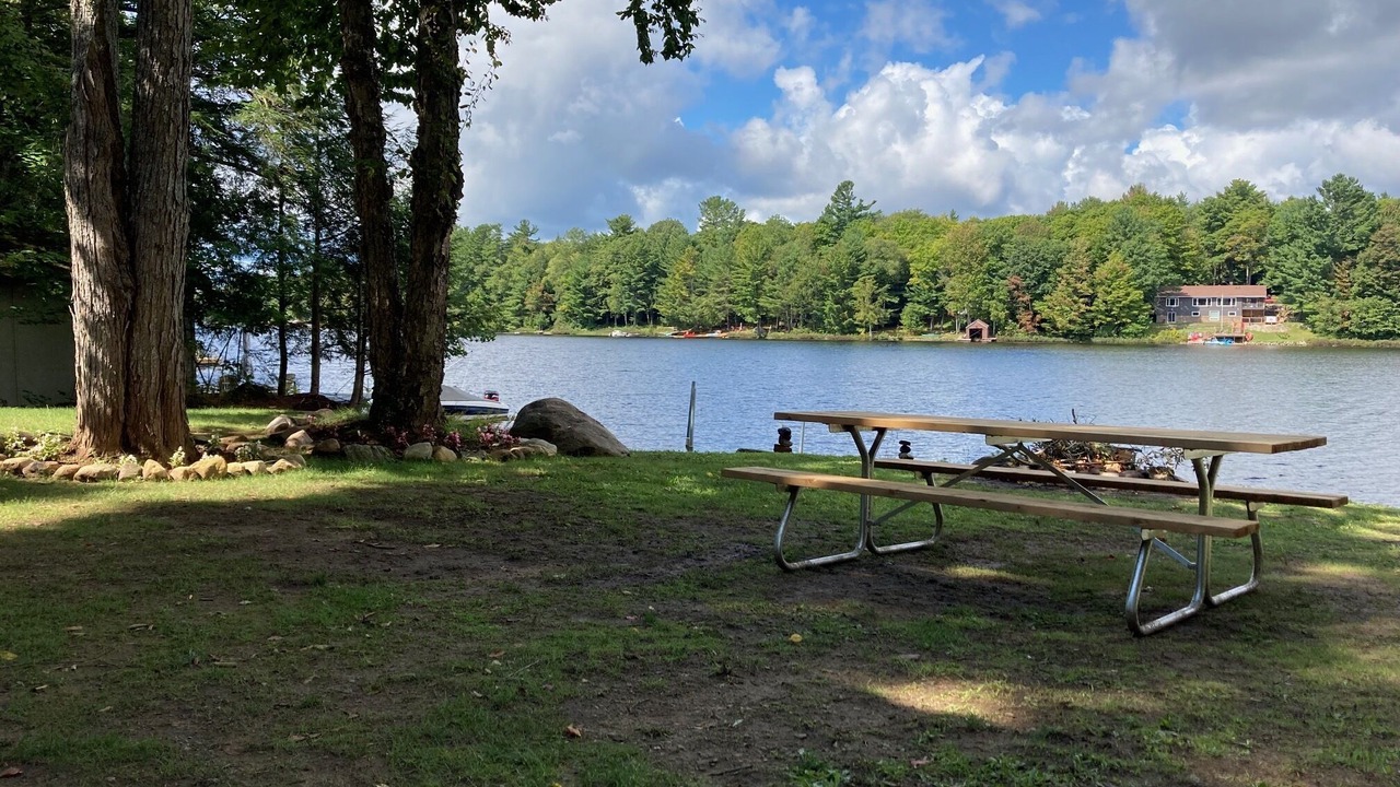 Photo of Outdoor in Baysville