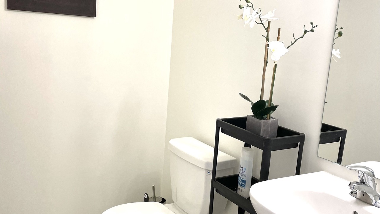 Photo of Bathroom in Lindsay