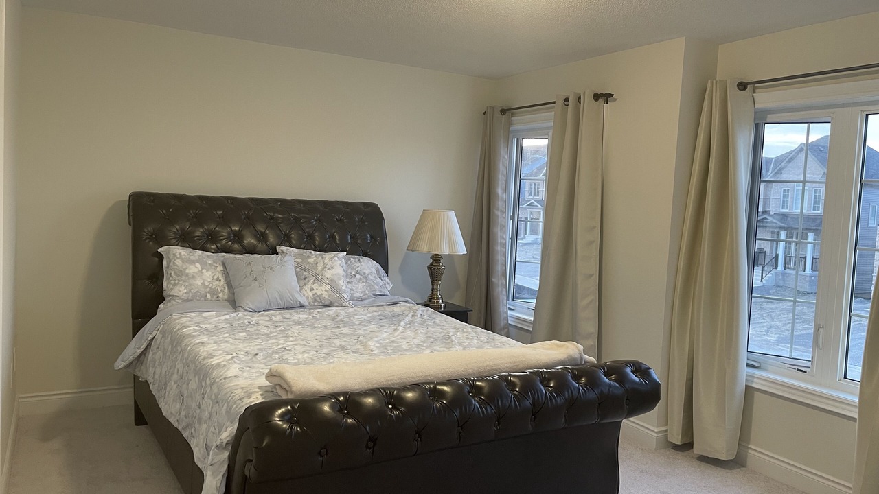 Photo of Bedroom in Lindsay