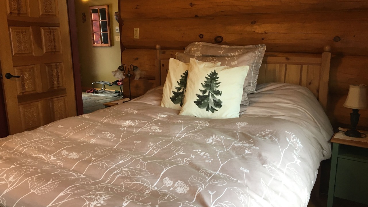 Photo of Bedroom in Frontenac