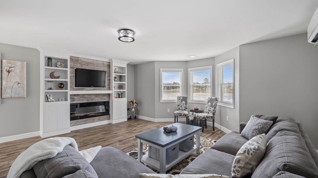 Photo of Livingroom in Saint Peters Bay