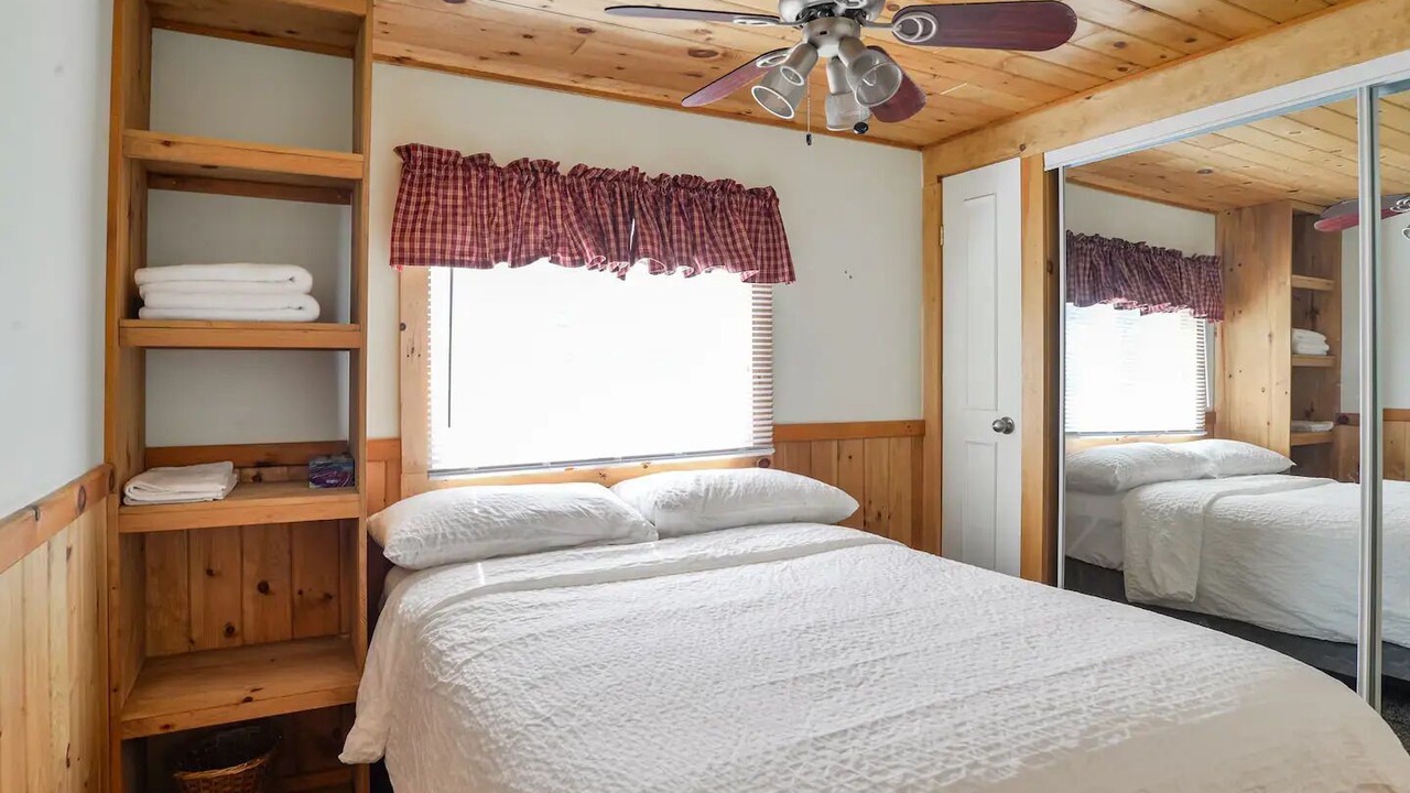 Photo of Bedroom in Bala