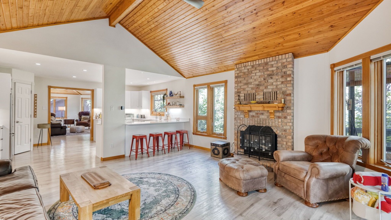 Photo of Livingroom in Gimli
