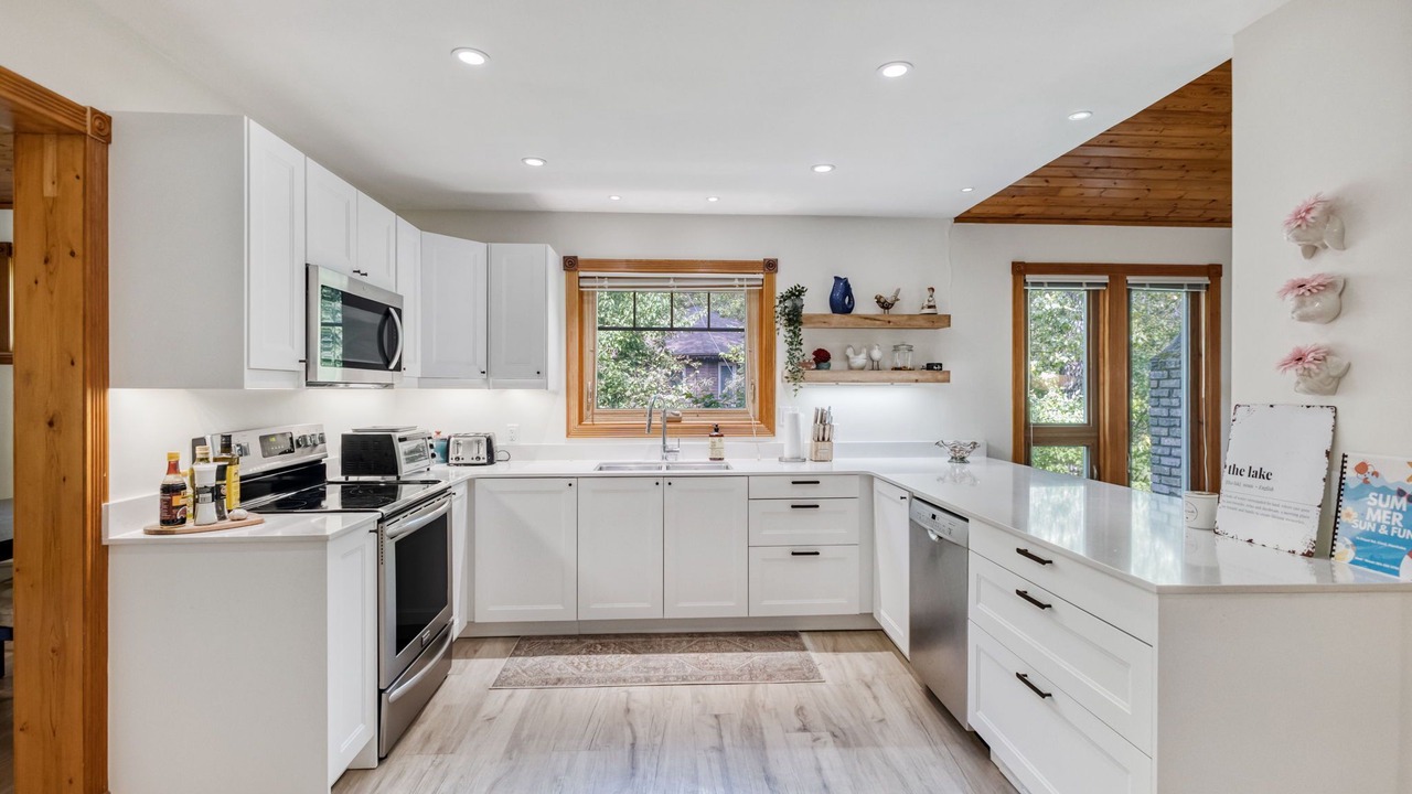 Photo of Kitchen in Gimli