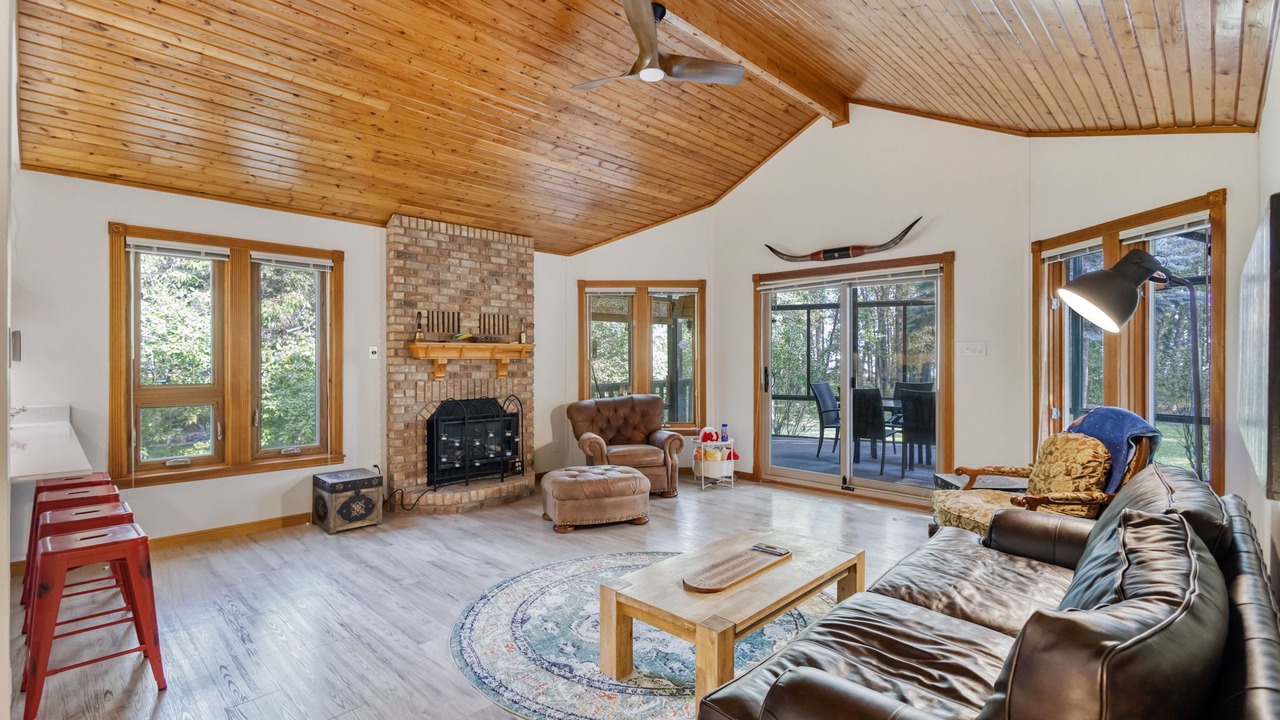 Photo of Livingroom in Gimli