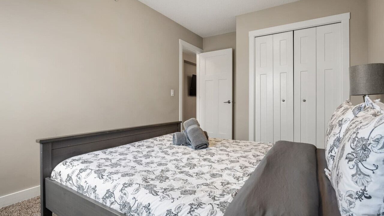 Photo of Bedroom in Calgary