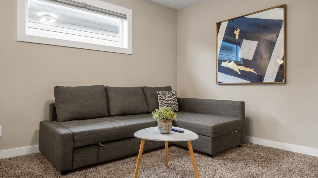 Photo of Livingroom in Calgary