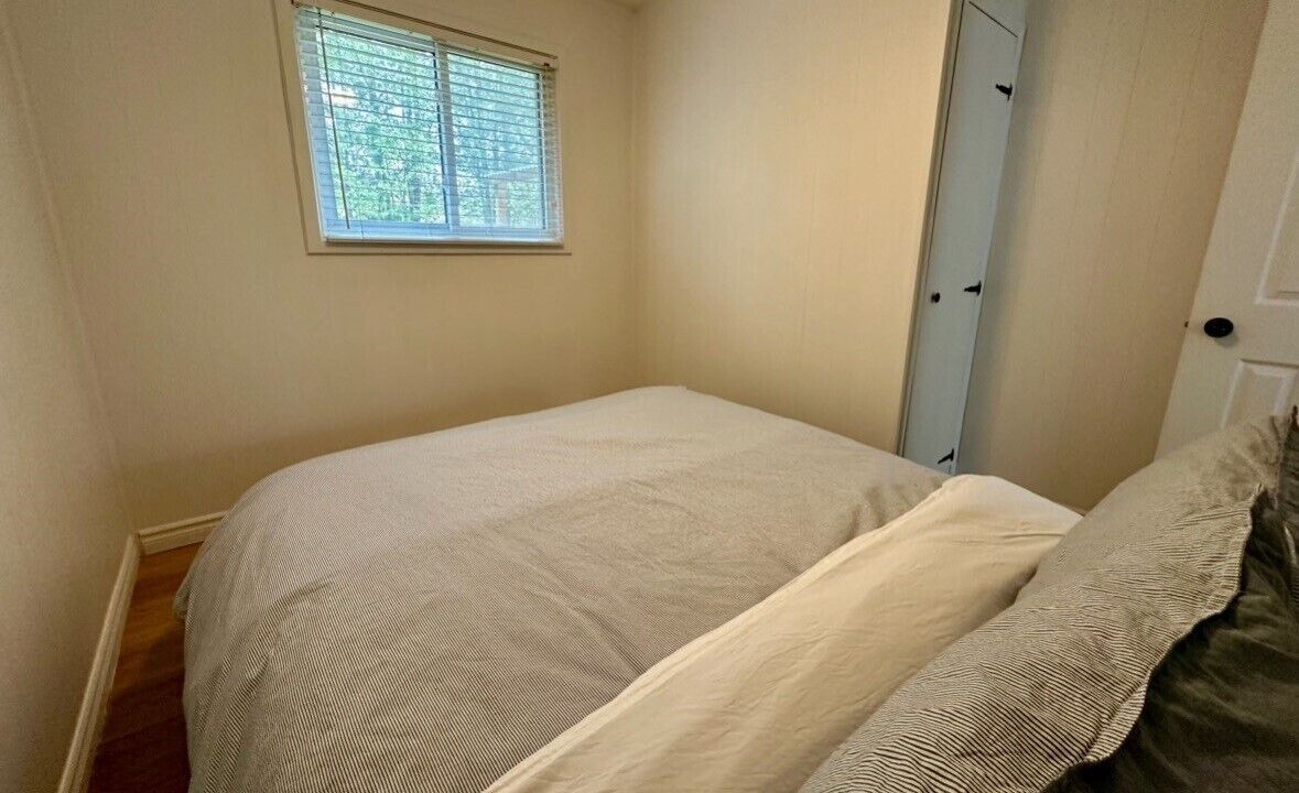 Photo of Bedroom in Eastman