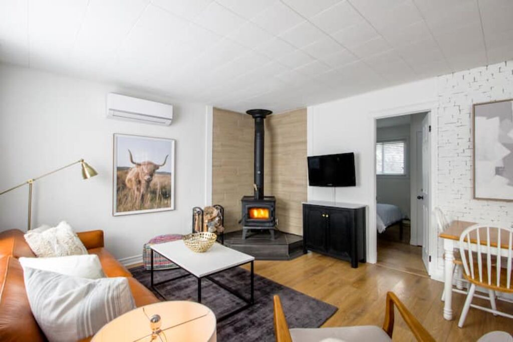 Photo of Livingroom in Eastman