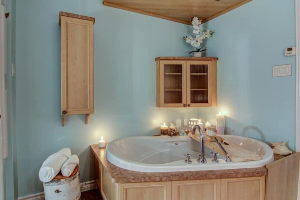 Photo of Bathroom in Saint-David-de-Falardeau