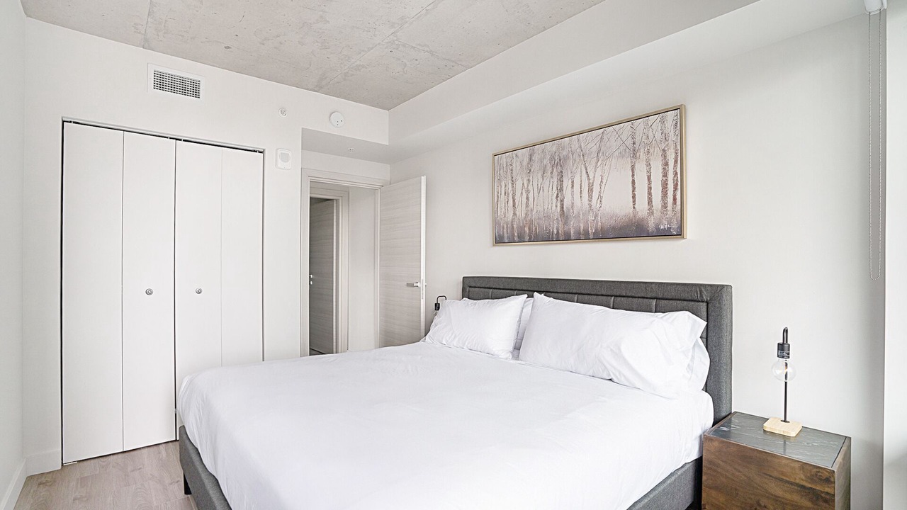 Photo of Bedroom in Quartier des Spectacles