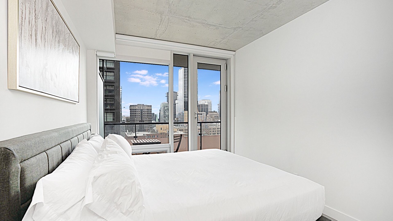 Photo of Bedroom in Quartier des Spectacles