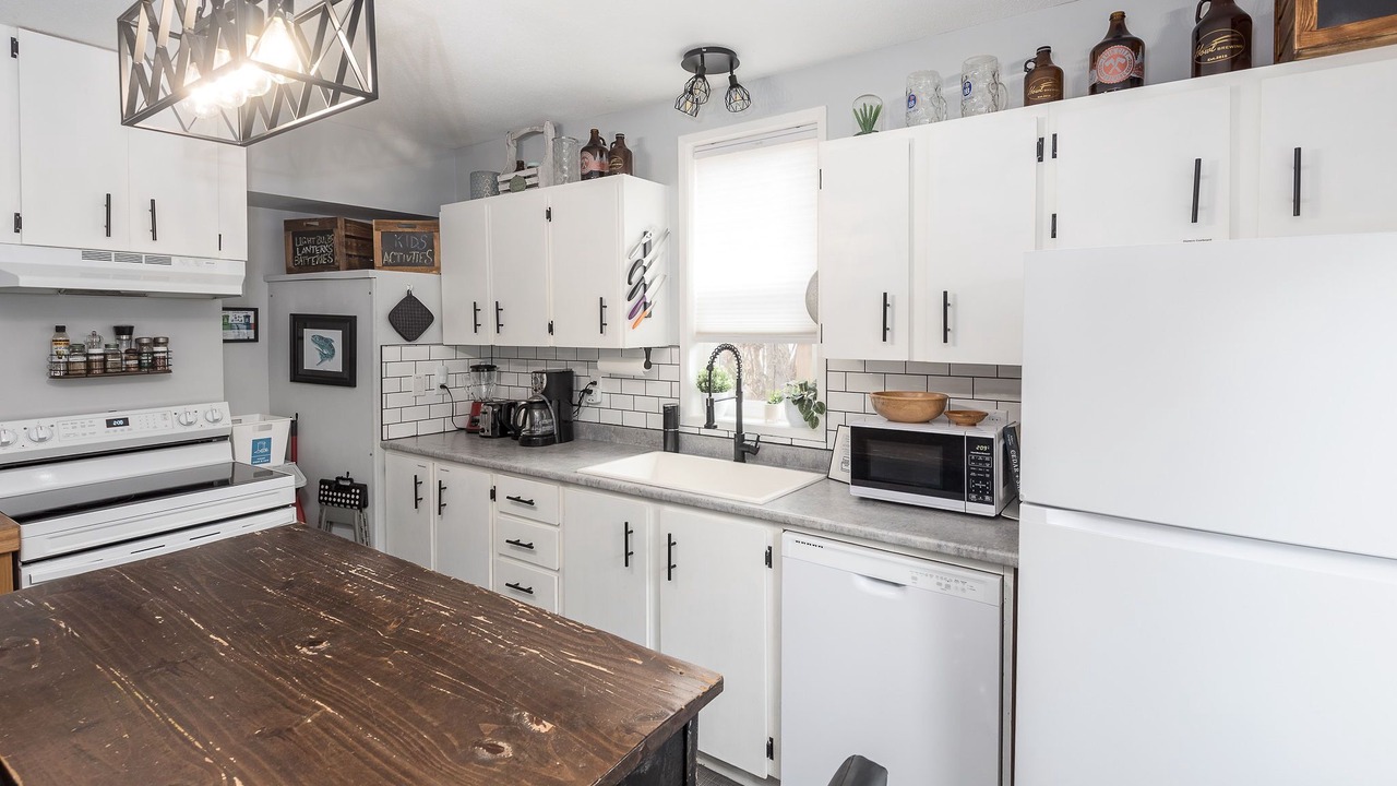 Photo of Kitchen in Port Alberni