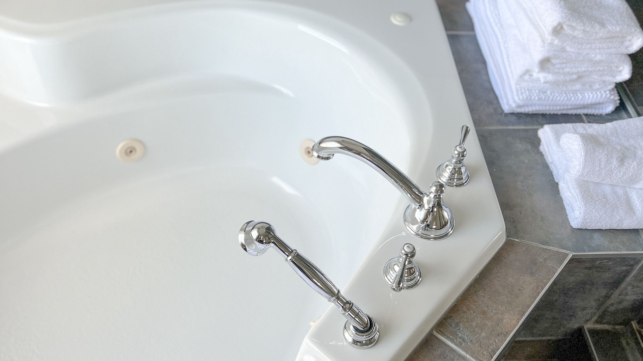 Photo of Bathroom in Bear Mountain Resort
