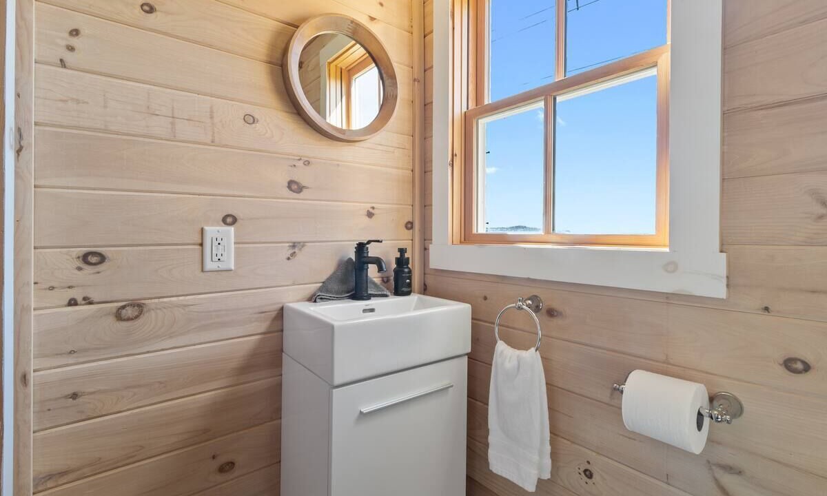 Photo of Bathroom in Terra Nova