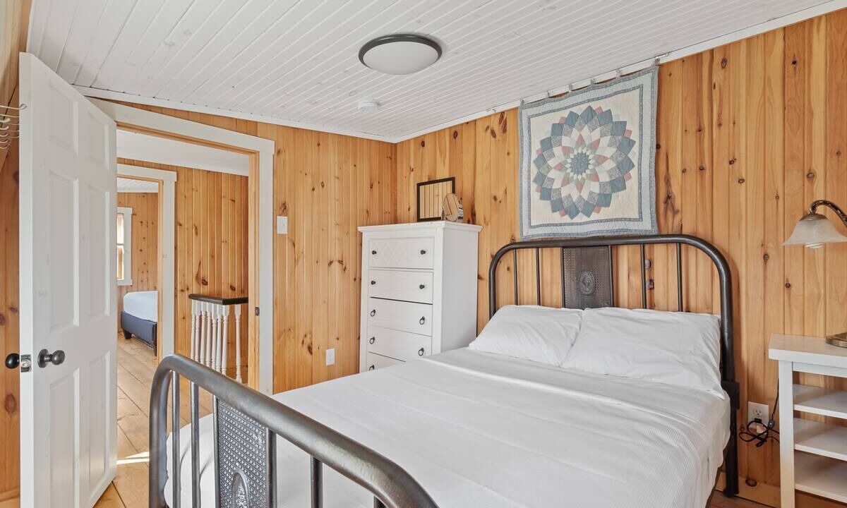 Photo of Bedroom in Terra Nova