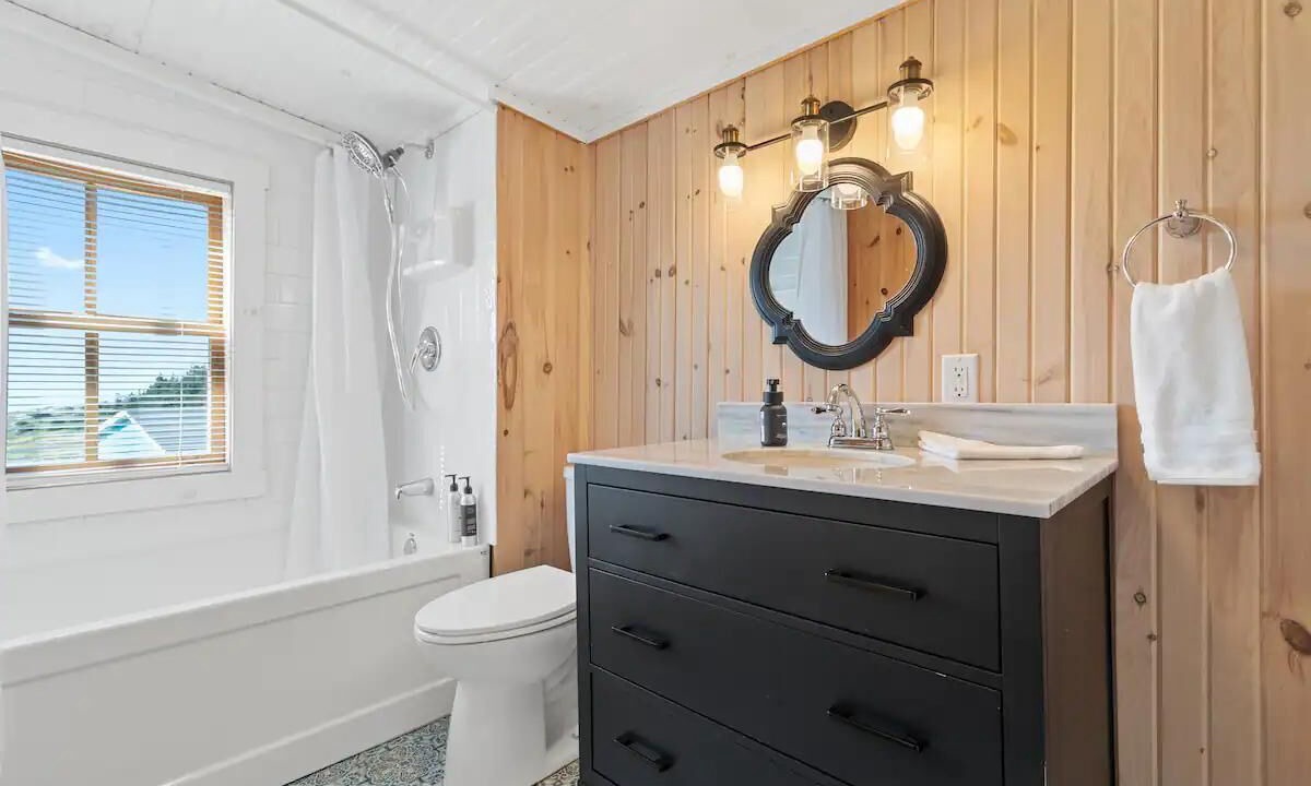 Photo of Bathroom in Terra Nova