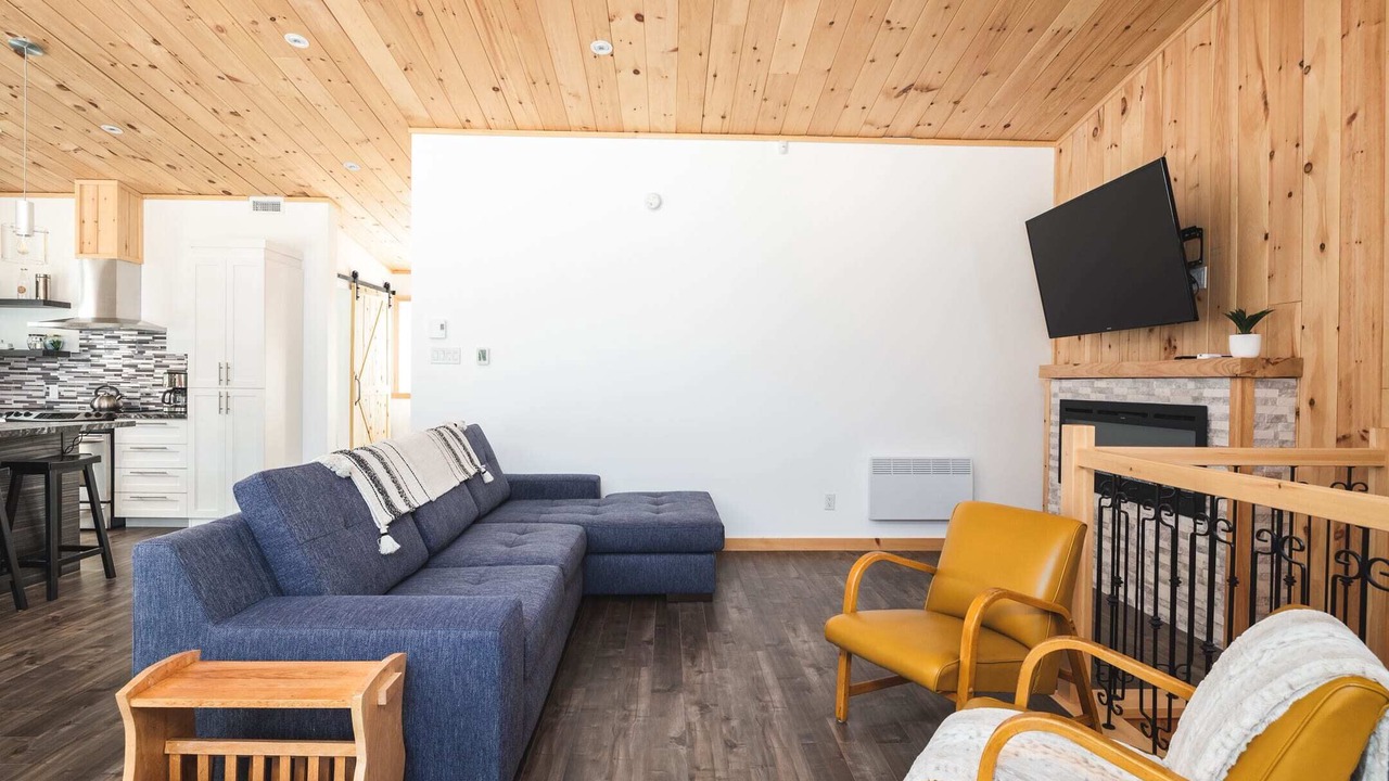 Photo of Livingroom in Mandeville