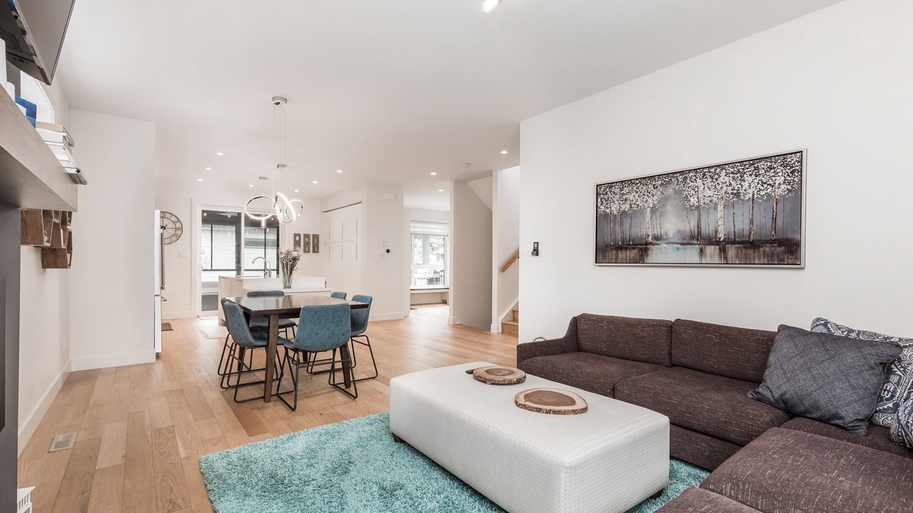 Photo of Livingroom in South Lethbridge
