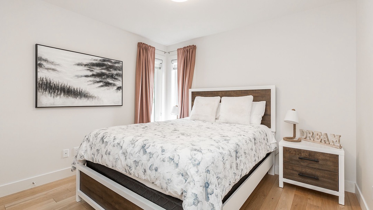 Photo of Bedroom in South Lethbridge