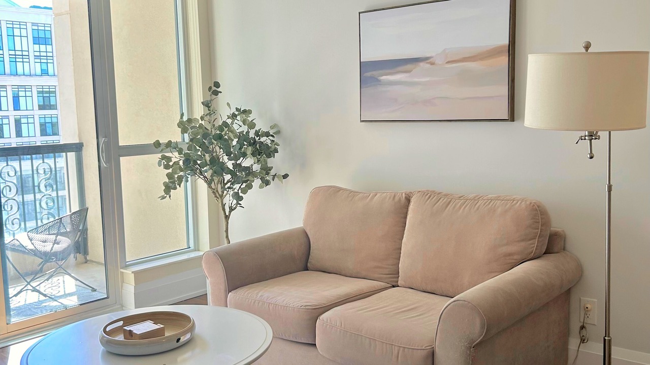 Photo of Livingroom in Runnymede