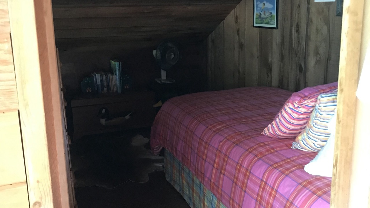Photo of Bedroom in Baysville
