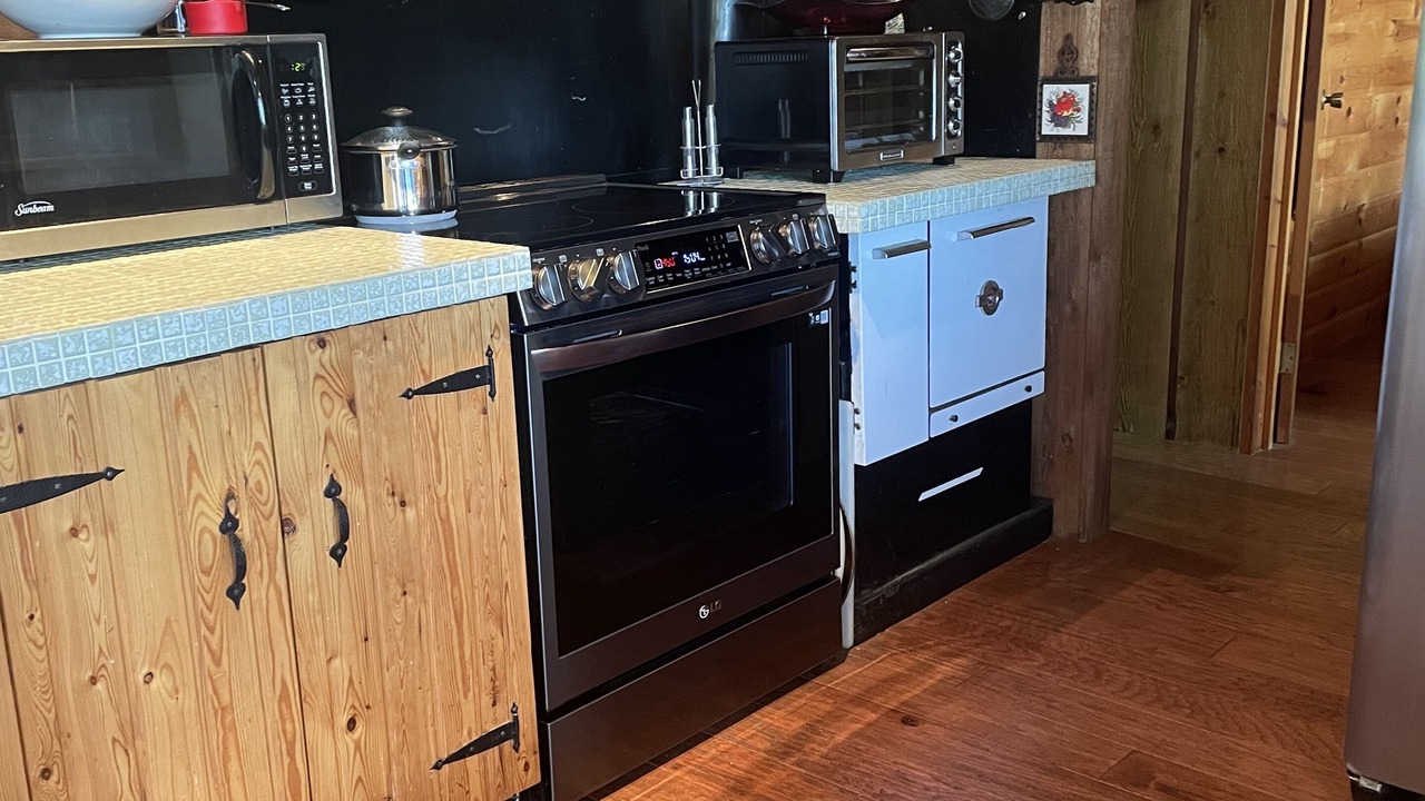 Photo of Kitchen in Baysville